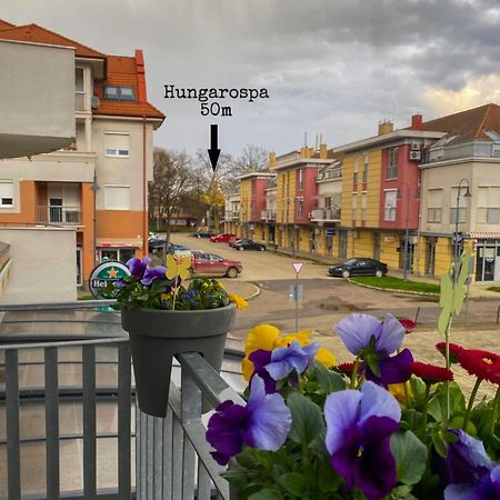 Ferienwohnung Happy Seasons Szoboszlo Hajdúszoboszló Exterior foto